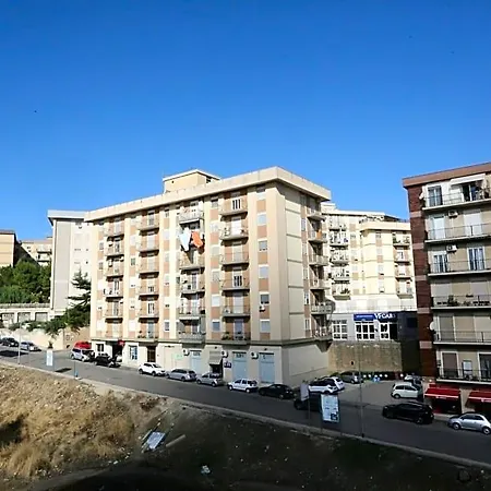 Angelo קלטניסטה